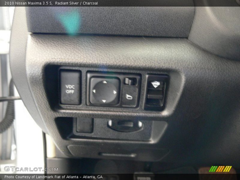 Radiant Silver / Charcoal 2010 Nissan Maxima 3.5 S