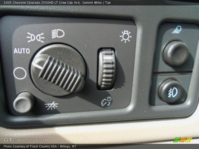 Summit White / Tan 2005 Chevrolet Silverado 2500HD LT Crew Cab 4x4