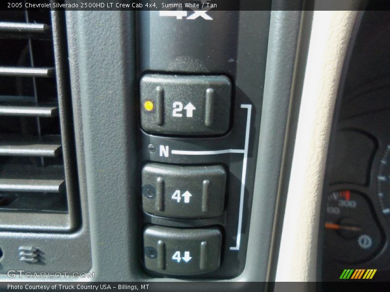 Summit White / Tan 2005 Chevrolet Silverado 2500HD LT Crew Cab 4x4
