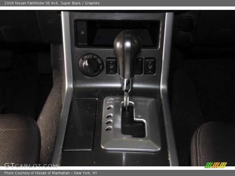Super Black / Graphite 2009 Nissan Pathfinder SE 4x4