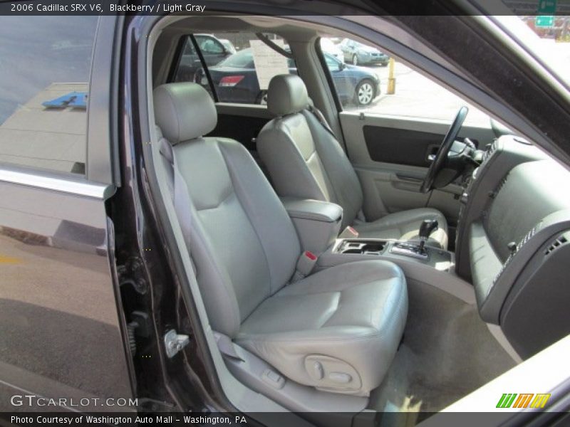 Blackberry / Light Gray 2006 Cadillac SRX V6