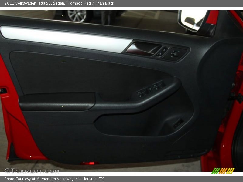 Tornado Red / Titan Black 2011 Volkswagen Jetta SEL Sedan