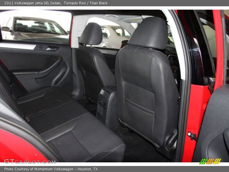 Tornado Red / Titan Black 2011 Volkswagen Jetta SEL Sedan