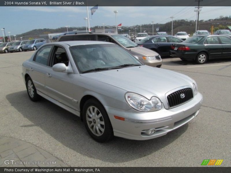 Brilliant Silver / Black 2004 Hyundai Sonata V6
