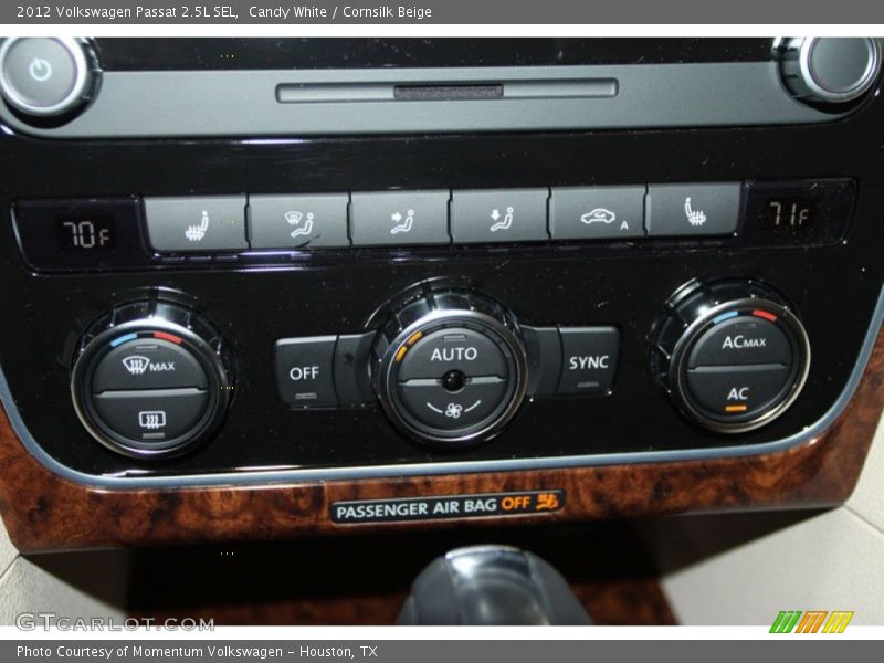 Candy White / Cornsilk Beige 2012 Volkswagen Passat 2.5L SEL