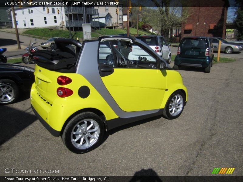 Light Yellow / Design Black 2008 Smart fortwo passion cabriolet