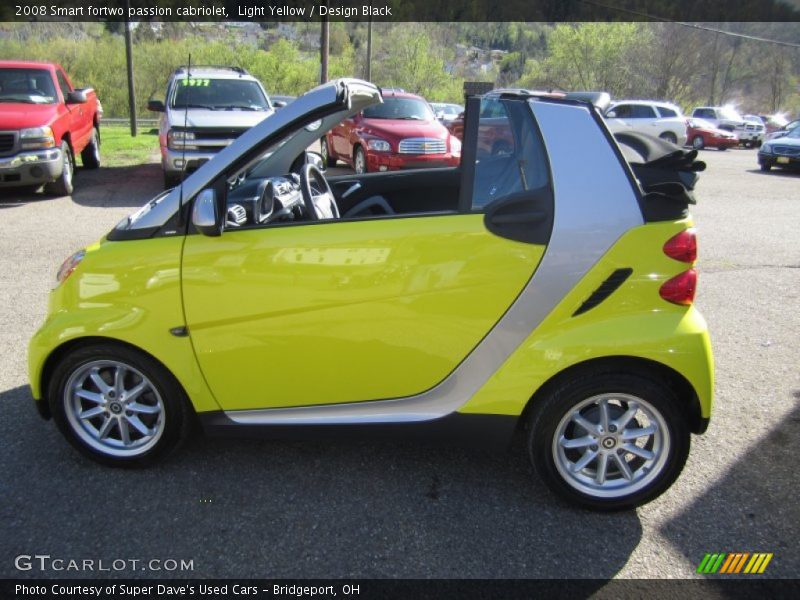 Light Yellow / Design Black 2008 Smart fortwo passion cabriolet