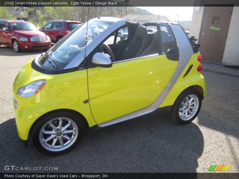 Light Yellow / Design Black 2008 Smart fortwo passion cabriolet