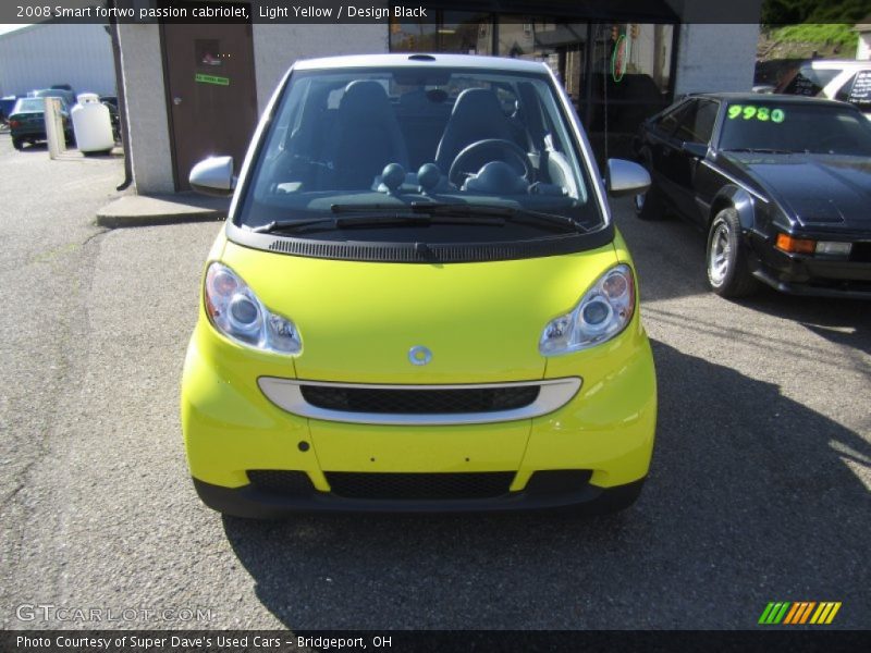Light Yellow / Design Black 2008 Smart fortwo passion cabriolet