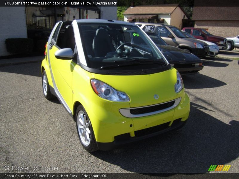 Light Yellow / Design Black 2008 Smart fortwo passion cabriolet