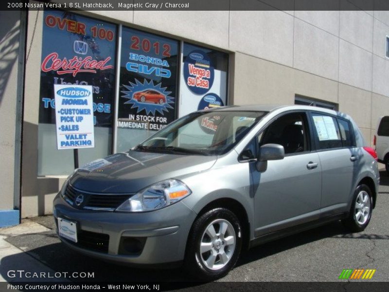 Magnetic Gray / Charcoal 2008 Nissan Versa 1.8 SL Hatchback
