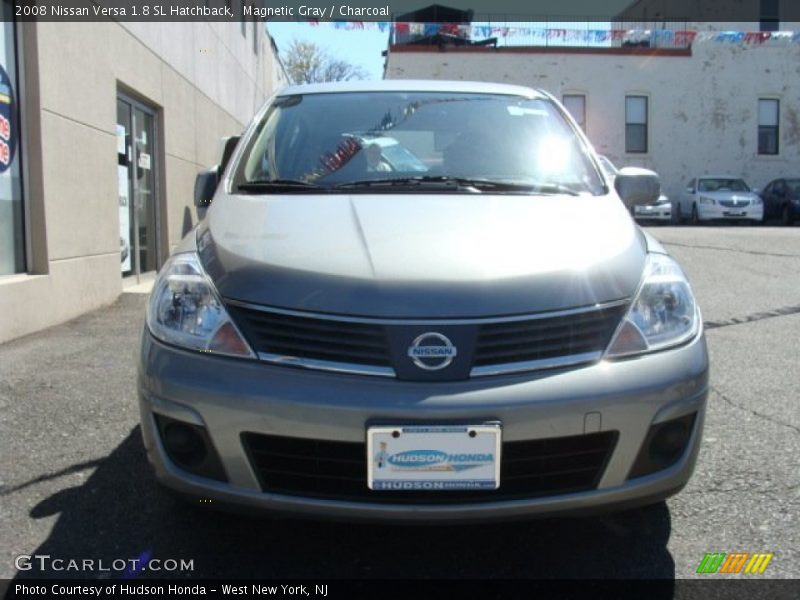 Magnetic Gray / Charcoal 2008 Nissan Versa 1.8 SL Hatchback