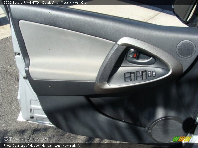Classic Silver Metallic / Ash Gray 2009 Toyota RAV4 4WD