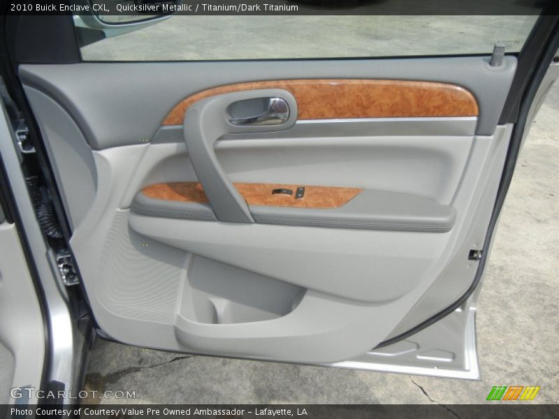 Quicksilver Metallic / Titanium/Dark Titanium 2010 Buick Enclave CXL