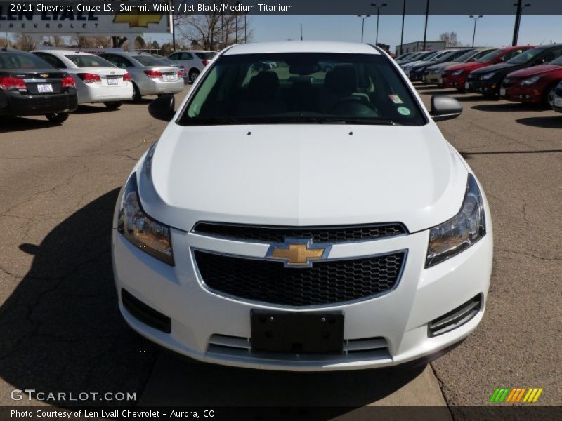 Summit White / Jet Black/Medium Titanium 2011 Chevrolet Cruze LS
