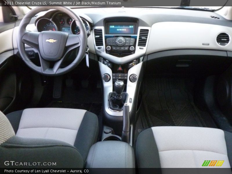 Summit White / Jet Black/Medium Titanium 2011 Chevrolet Cruze LS