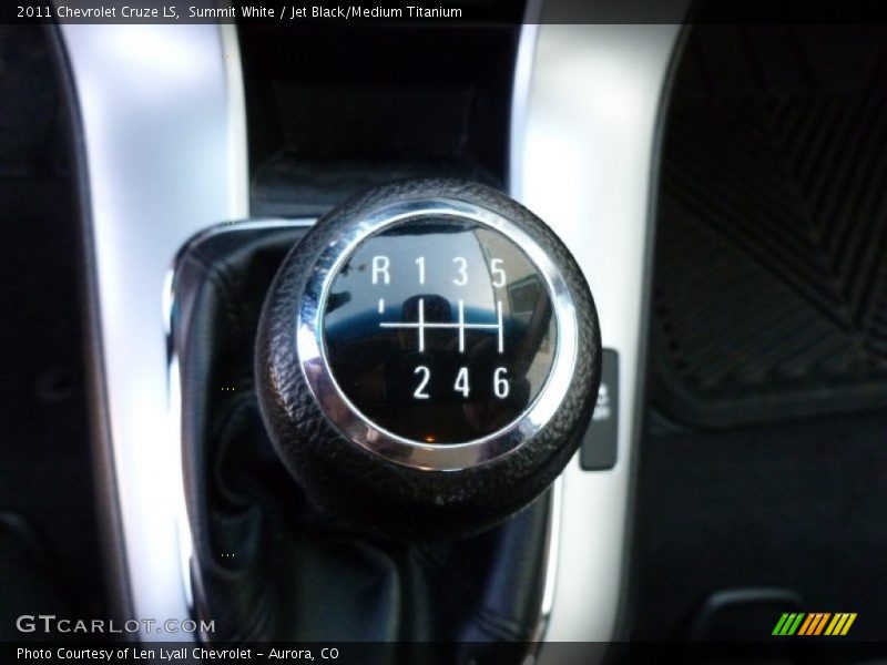 Summit White / Jet Black/Medium Titanium 2011 Chevrolet Cruze LS