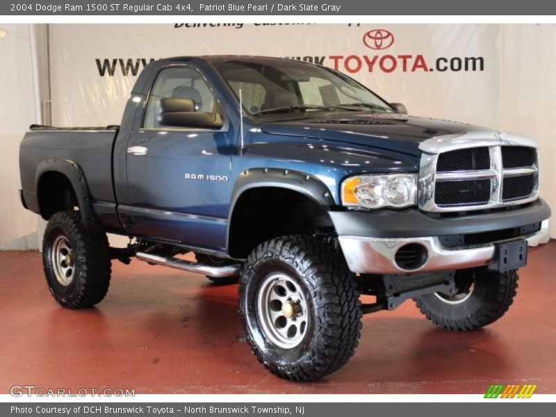 Patriot Blue Pearl / Dark Slate Gray 2004 Dodge Ram 1500 ST Regular Cab 4x4