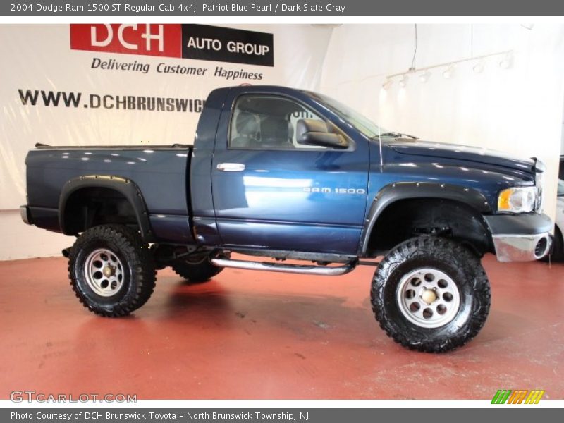 Patriot Blue Pearl / Dark Slate Gray 2004 Dodge Ram 1500 ST Regular Cab 4x4