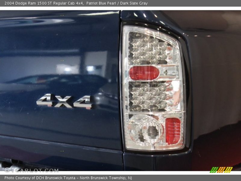 Patriot Blue Pearl / Dark Slate Gray 2004 Dodge Ram 1500 ST Regular Cab 4x4