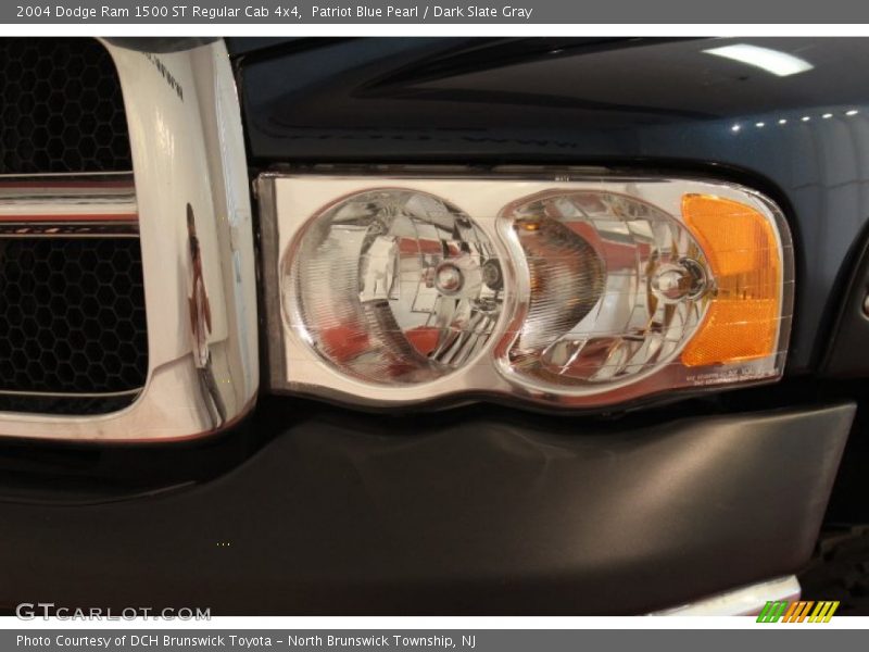 Patriot Blue Pearl / Dark Slate Gray 2004 Dodge Ram 1500 ST Regular Cab 4x4