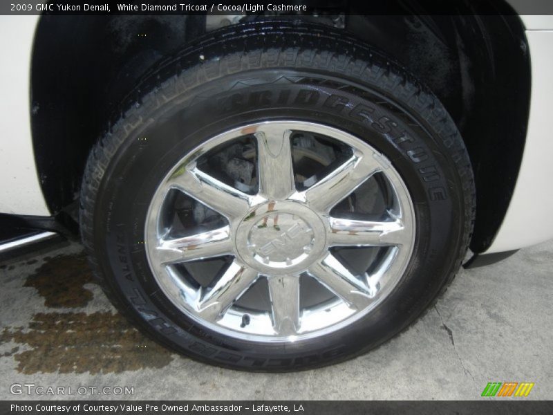 White Diamond Tricoat / Cocoa/Light Cashmere 2009 GMC Yukon Denali