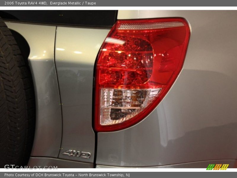 Everglade Metallic / Taupe 2006 Toyota RAV4 4WD