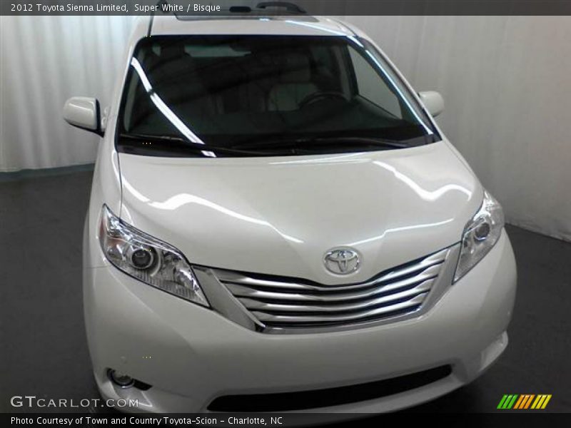 Super White / Bisque 2012 Toyota Sienna Limited