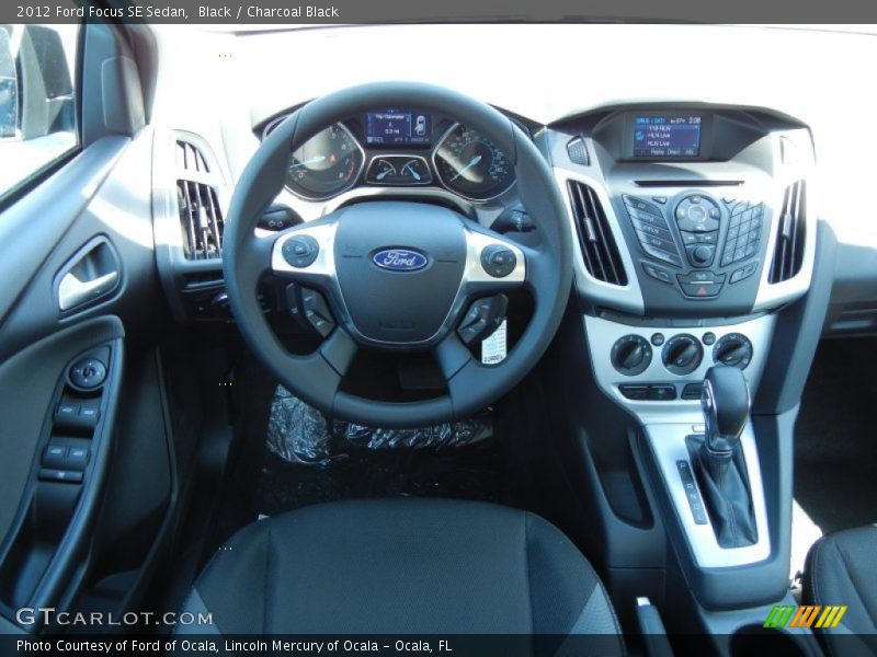 Black / Charcoal Black 2012 Ford Focus SE Sedan