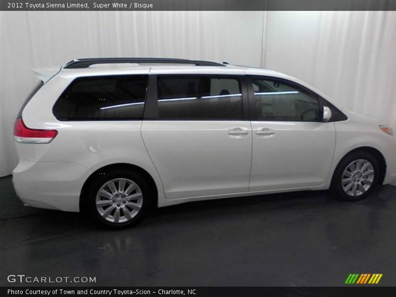 Super White / Bisque 2012 Toyota Sienna Limited