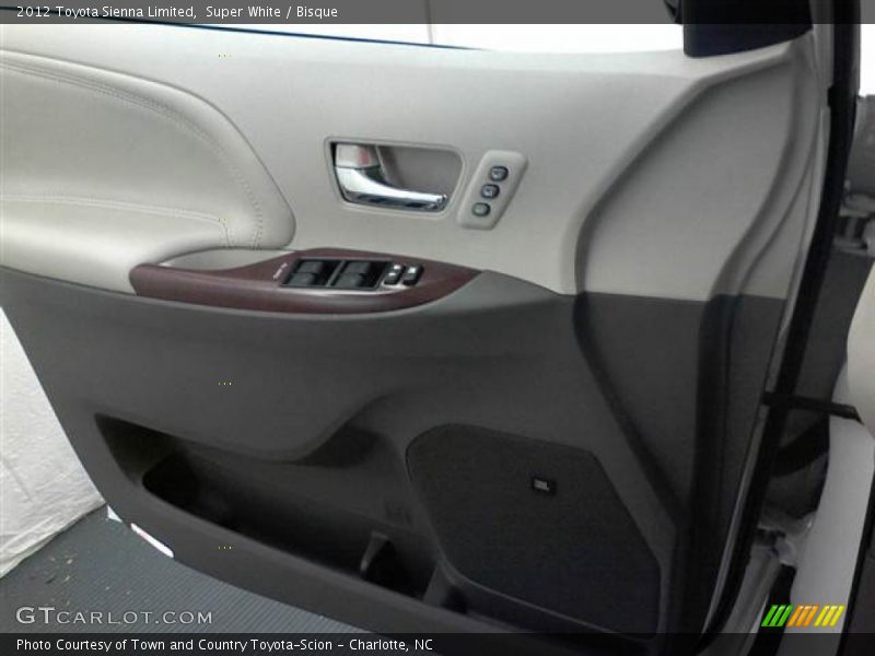 Super White / Bisque 2012 Toyota Sienna Limited