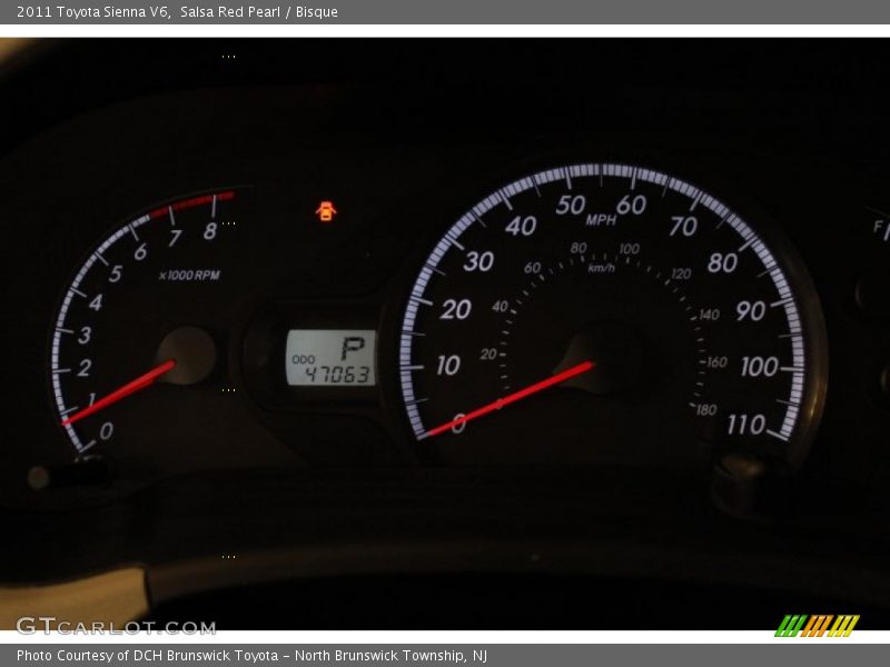 Salsa Red Pearl / Bisque 2011 Toyota Sienna V6