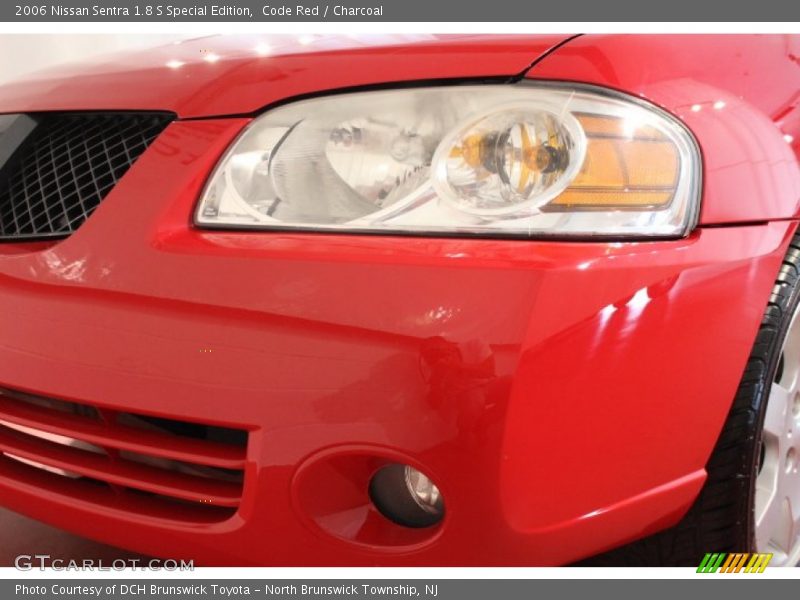 Code Red / Charcoal 2006 Nissan Sentra 1.8 S Special Edition