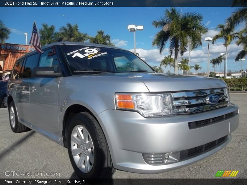 Ingot Silver Metallic / Medium Light Stone 2011 Ford Flex SE