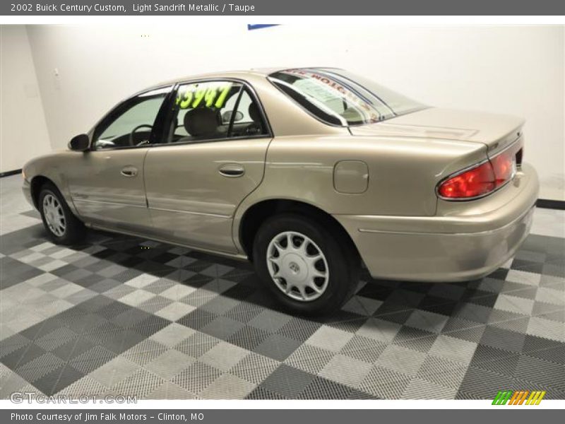 Light Sandrift Metallic / Taupe 2002 Buick Century Custom