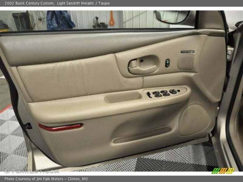 Light Sandrift Metallic / Taupe 2002 Buick Century Custom