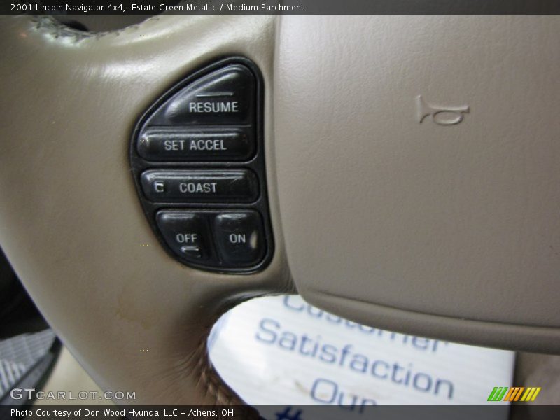Estate Green Metallic / Medium Parchment 2001 Lincoln Navigator 4x4