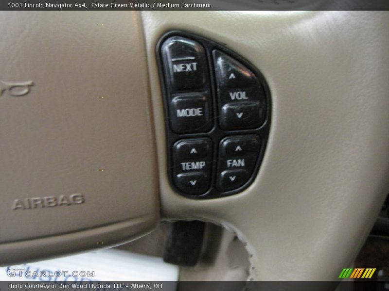 Estate Green Metallic / Medium Parchment 2001 Lincoln Navigator 4x4