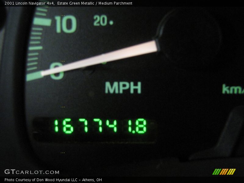 Estate Green Metallic / Medium Parchment 2001 Lincoln Navigator 4x4