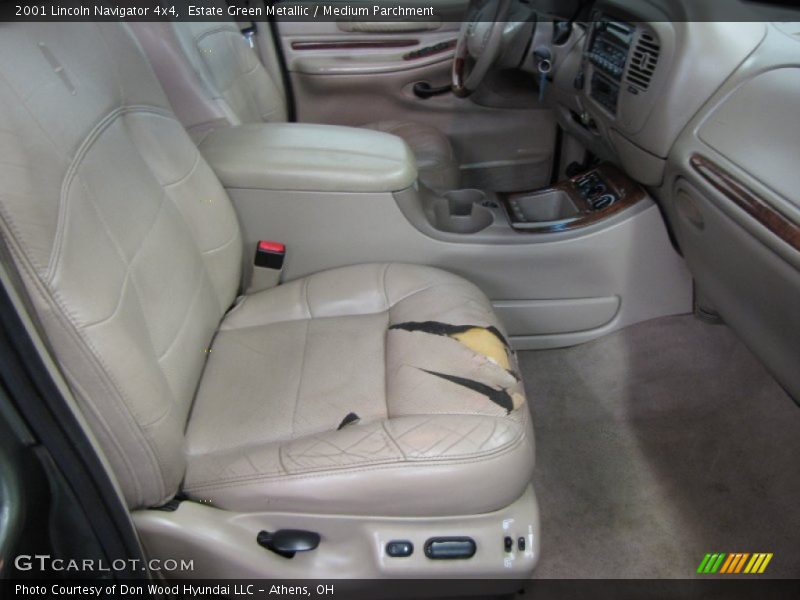 Estate Green Metallic / Medium Parchment 2001 Lincoln Navigator 4x4