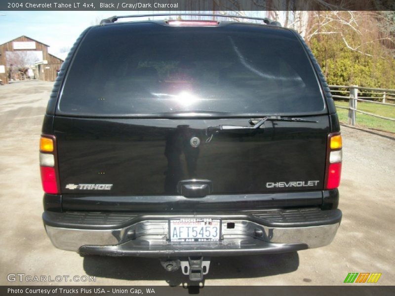 Black / Gray/Dark Charcoal 2004 Chevrolet Tahoe LT 4x4
