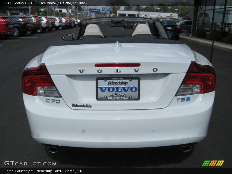 Ice White / Calcite/Off Black 2012 Volvo C70 T5