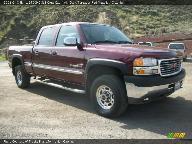 Dark Toreador Red Metallic / Graphite 2001 GMC Sierra 2500HD SLE Crew Cab 4x4