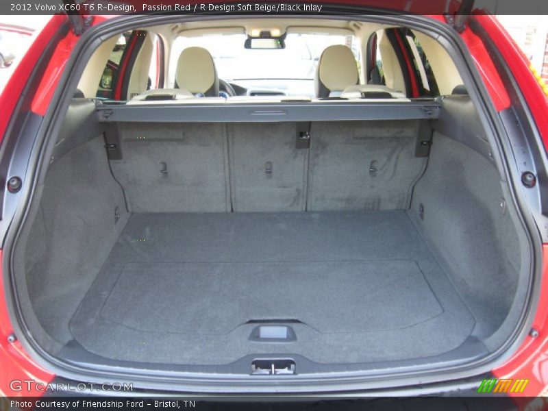  2012 XC60 T6 R-Design Trunk