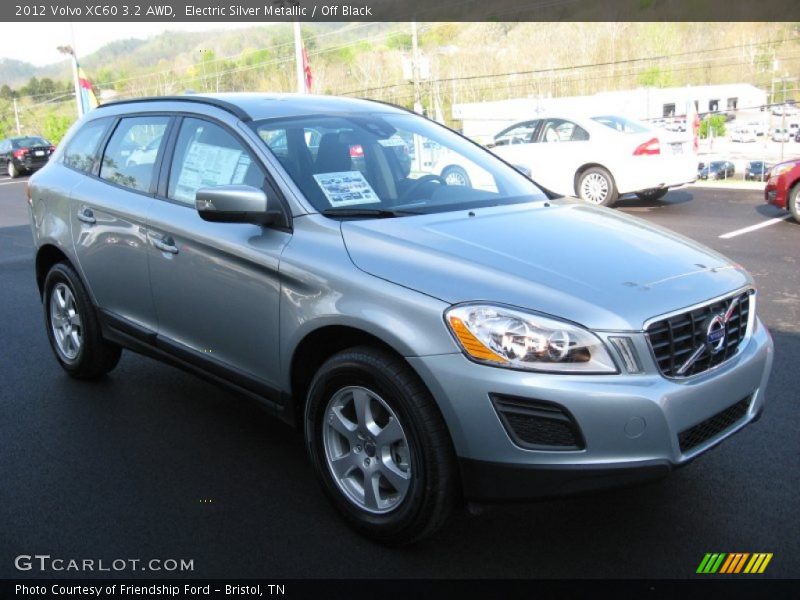 Electric Silver Metallic / Off Black 2012 Volvo XC60 3.2 AWD