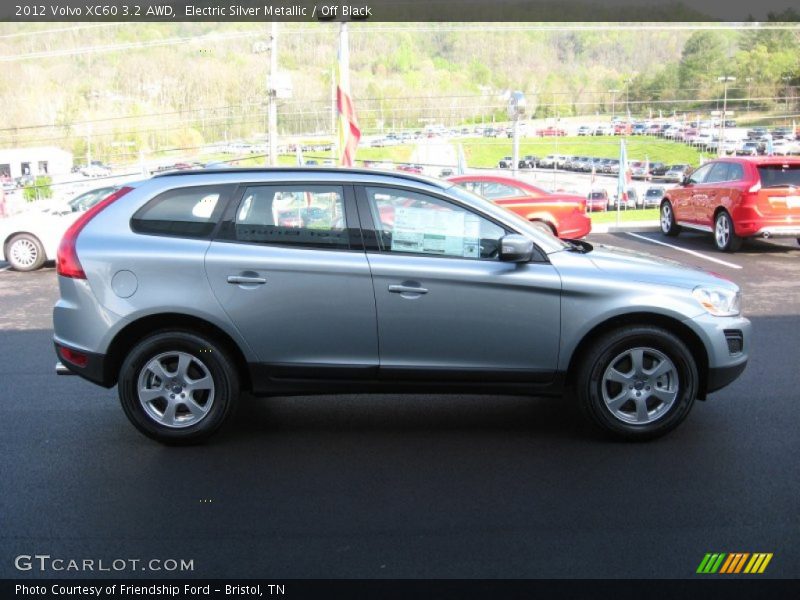 Electric Silver Metallic / Off Black 2012 Volvo XC60 3.2 AWD