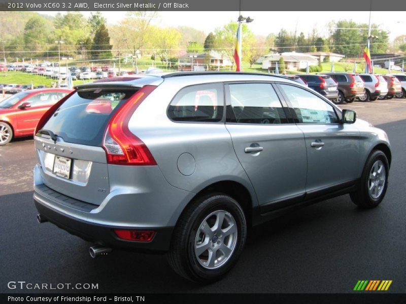 Electric Silver Metallic / Off Black 2012 Volvo XC60 3.2 AWD