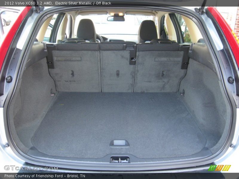  2012 XC60 3.2 AWD Trunk