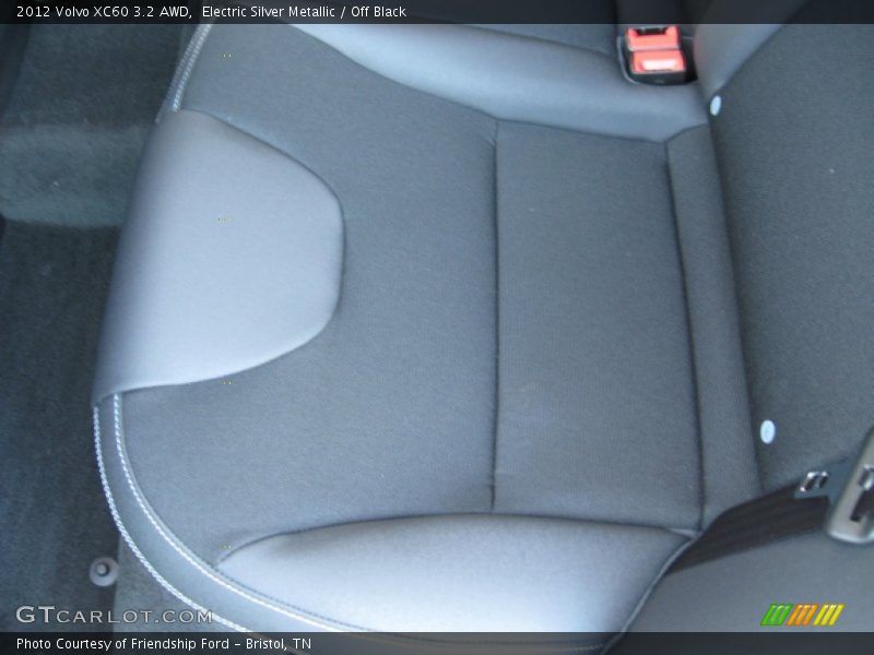 Electric Silver Metallic / Off Black 2012 Volvo XC60 3.2 AWD
