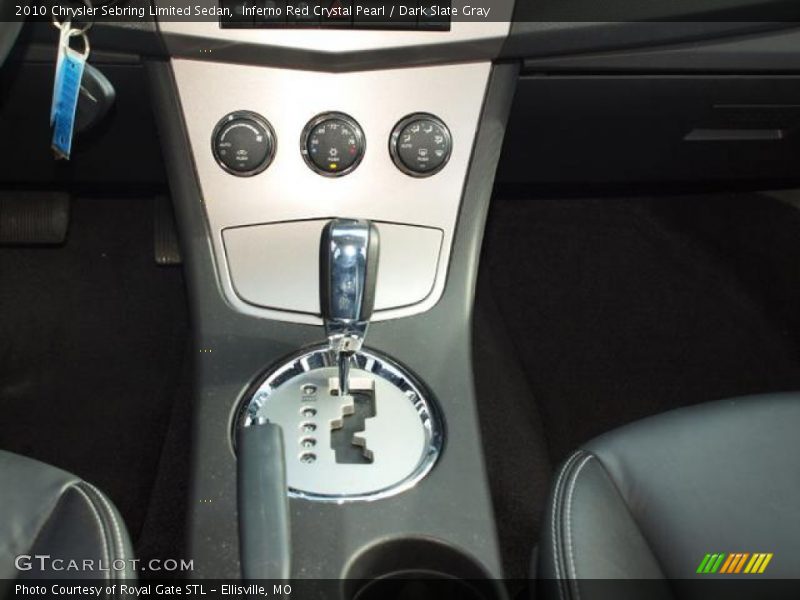  2010 Sebring Limited Sedan 4 Speed Automatic Shifter